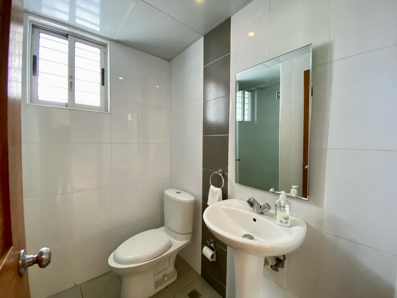 Apartamento_en_Naco_Rosario_Sanchez_DR_Broker_Inmobiliario_eXp_Republica_Dominicana (16)