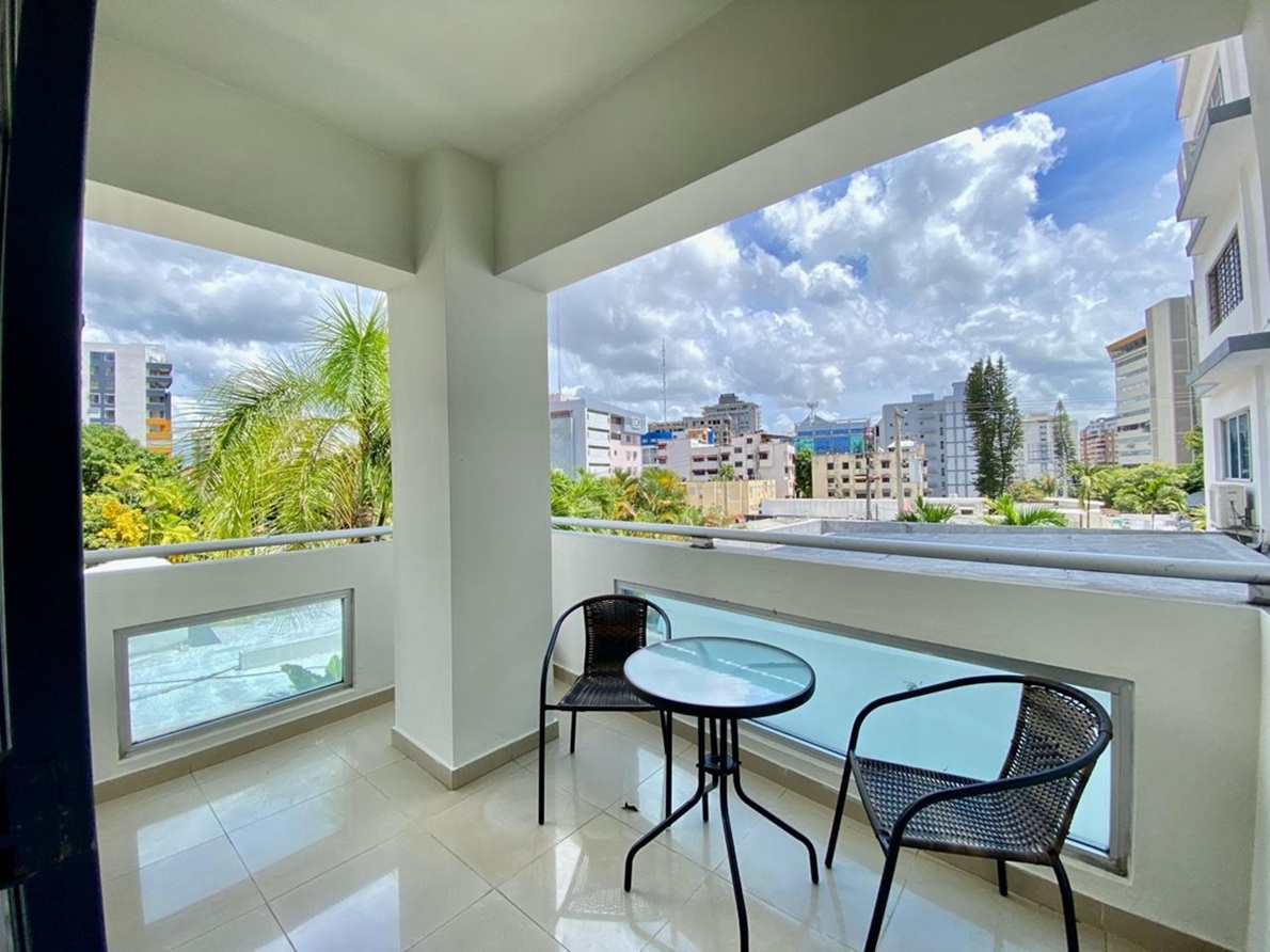 Apartamento_en_Naco_Rosario_Sanchez_DR_Broker_Inmobiliario_eXp_Republica_Dominicana