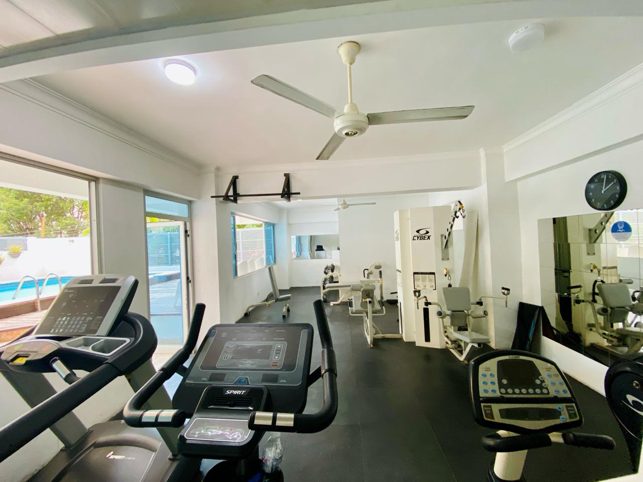 Apartamento_en_Naco_Rosario_Sanchez_DR_Broker_Inmobiliario_eXp_Republica_Dominicana (27)