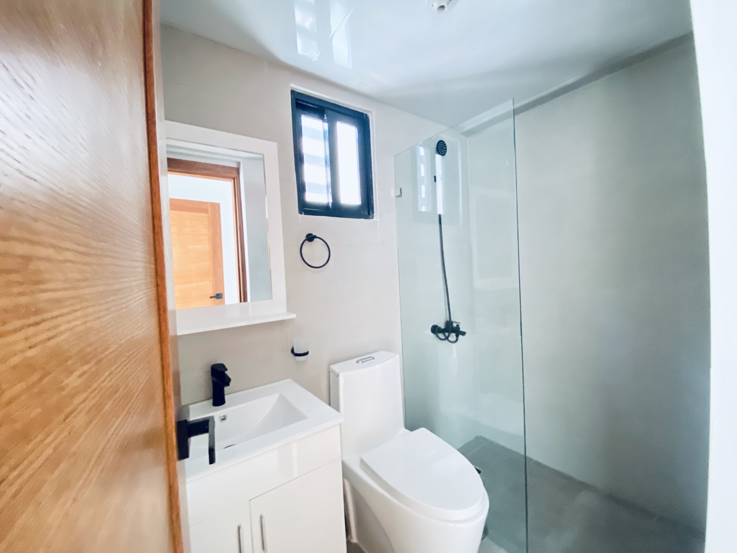 apartamento-nuevo-en-en-alquiler-en-Serralles-por-Parque-De-La-Vida-Rosario-Sanchez-DR-Broker-Inmobiliario